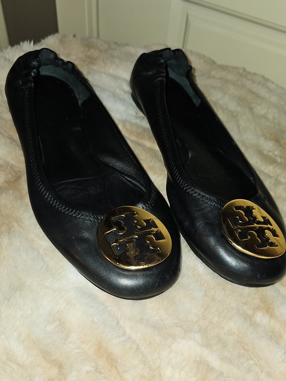 Tory Burch Black Leather Reva Ballet Flats with Gold Logo